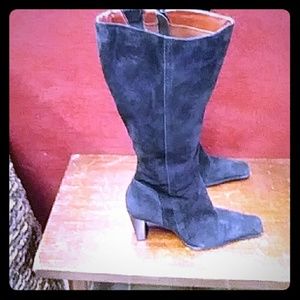 NINE WEST LADIES HEELED BOOTS